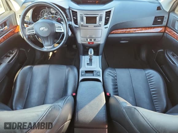 ✅ 2012 Subaru Outback Limited • VIN: 4S4BRCKC5C3295604 • Лот: 89863455. Опубликован ранее на Copart с пробегом 153 858 миль. Бесплатный доступ к архиву аукционных продаж из США и подробный отчёт об истории автомобиля на DreamBid. Изображение 8.