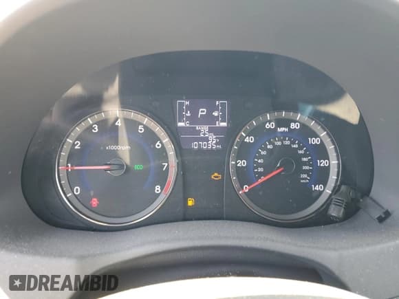 ✅ 2017 Hyundai Accent SE • VIN: KMHCT5AE2HU338155 • Лот: 60490724. Опубликован ранее на Copart с пробегом 107 035 миль. Бесплатный доступ к архиву аукционных продаж из США и подробный отчёт об истории автомобиля на DreamBid. Изображение 9.