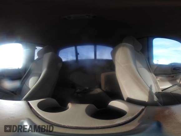 ✅ 2002 Ford F-150 XL • VIN: 1FTRX18L22NA83752 • Lot: 43717025. Wystawiony na IAAI z przebiegiem 224 846 mil. Bezpłatny archiwum sprzedaży aukcyjnych z USA i szczegółowy raport historii pojazdu na DreamBid. Zdjęcie 18.