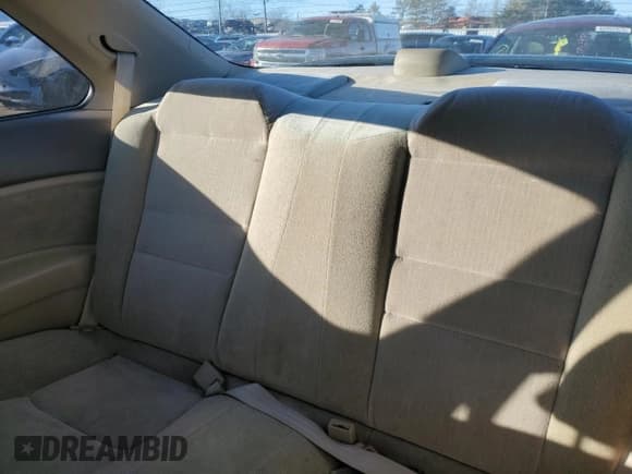 ✅ 1995 Honda Accord LX • VIN: 1HGCD7235SA032250 • Lot: 46144865. Wystawiony na Copart z przebiegiem 135 166 mil. Bezpłatny archiwum sprzedaży aukcyjnych z USA i szczegółowy raport historii pojazdu na DreamBid. Zdjęcie 10.