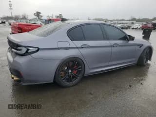 ✅ 2021 BMW M5 • VIN: WBS83CH08MCH33428 • Lot: 80689713. Wystawiony na Copart z przebiegiem 23 441 mil. Bezpłatny archiwum sprzedaży aukcyjnych z USA i szczegółowy raport historii pojazdu na DreamBid. Zdjęcie 3.