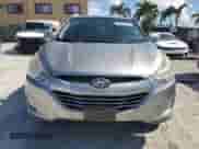 2013 Hyundai Tucson GLS z VIN KM8JU3ACXDU769974, wystawiony jako Copart lot #68220165 z przebiegiem 78 987 mil mil oraz Czysty tytuł • Clean title. Historia ofert i sprzedaży dostępna na DreamBid. Obrazek 5.