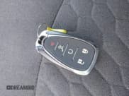 ✅ 2020 Chevrolet Equinox LT • VIN: 2GNAXKEV0L6136311 • Lot: 43165438. Listed on IAAI with 97,615 mi. Free auction sales archive from the USA and detailed vehicle history report at DreamBid. Image 11.