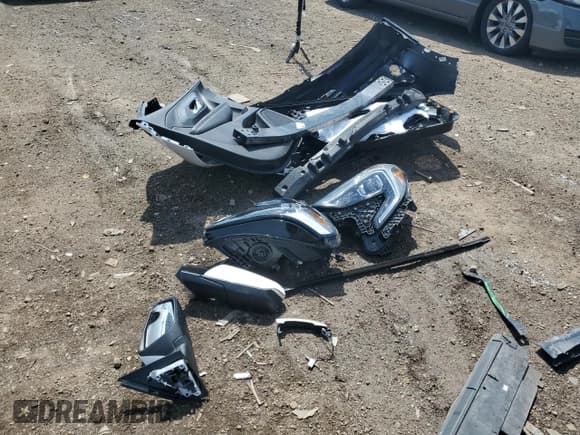 ✅ 2020 GMC Terrain SLT • VIN: 3GKALVEV3LL249188 • Lot: 54359825. Listed on Copart with 56,620 mi. Free auction sales archive from the USA and detailed vehicle history report at DreamBid. Image 13.