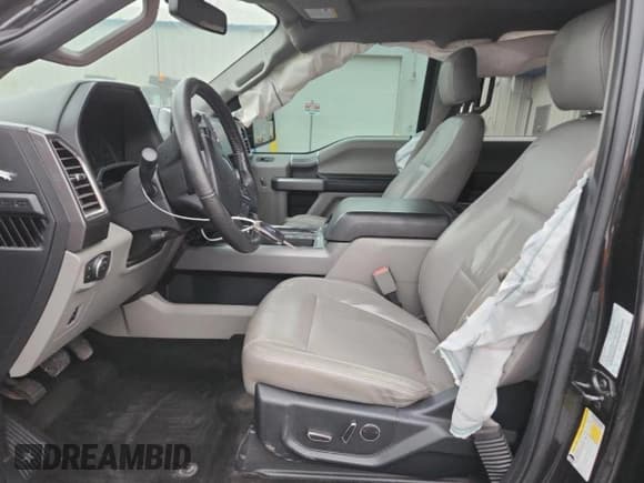 ✅ 2015 Ford F-150 XLT • VIN: 1FTEW1EF7FKD42260 • Лот: 93554025. Опубликован ранее на Copart с пробегом 176 374 миль. Бесплатный доступ к архиву аукционных продаж из США и подробный отчёт об истории автомобиля на DreamBid. Изображение 7.