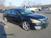 ✅ 2013 Nissan Altima S • VIN: 1N4BL3AP6DC916818 • Lot: 43888349. Listed on IAAI with 132,301 mi. Free auction sales archive from the USA and detailed vehicle history report at DreamBid. Image 1.