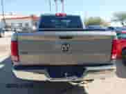 2019 Ram 1500 Big Horn z VIN 1C6RR6TT0KS712030, wystawiony jako IAAI lot #42488959 z przebiegiem 81 612 mil mil oraz . Historia ofert i sprzedaży dostępna na DreamBid. Obrazek 16.