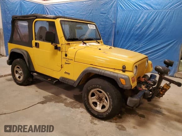 ✅ 2000 Jeep Wrangler Sport • VIN: 1J4FA49S5YP738716 • Lot: 92010385. Listed on Copart with 50,230 mi. Free auction sales archive from the USA and detailed vehicle history report at DreamBid. Image 4.