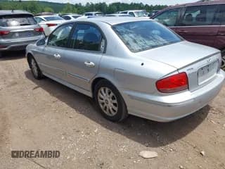 ✅ 2004 Hyundai Sonata GLS • VIN: KMHWF35H44A994723 • Lot: 42666220. Listed on IAAI with 151,202 mi. Free auction sales archive from the USA and detailed vehicle history report at DreamBid. Image 3.