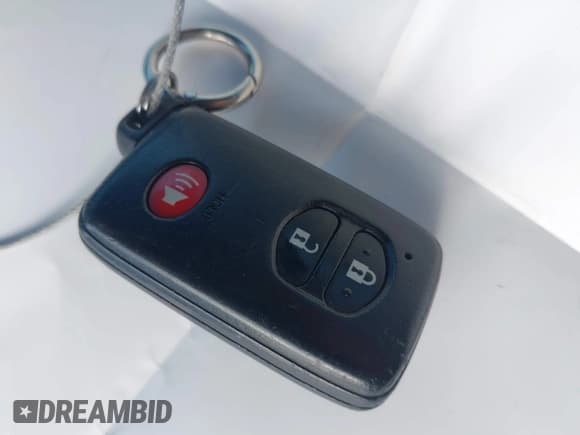 ✅ 2011 Toyota Prius III • VIN: JTDKN3DU1B0280975 • Lot: 43773089. Wystawiony na IAAI z przebiegiem 234 915 mil. Bezpłatny archiwum sprzedaży aukcyjnych z USA i szczegółowy raport historii pojazdu na DreamBid. Zdjęcie 11.