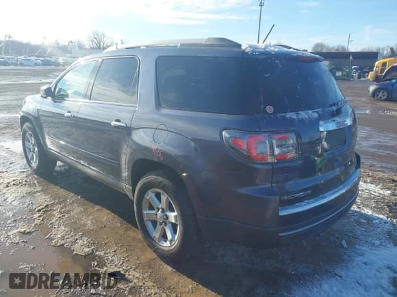 ✅ 2014 GMC Acadia SLE • VIN: 1GKKVPKD3EJ183323 • Lot: 43816637. Listed on IAAI with 130,120 mi. Free auction sales archive from the USA and detailed vehicle history report at DreamBid. Image 3.
