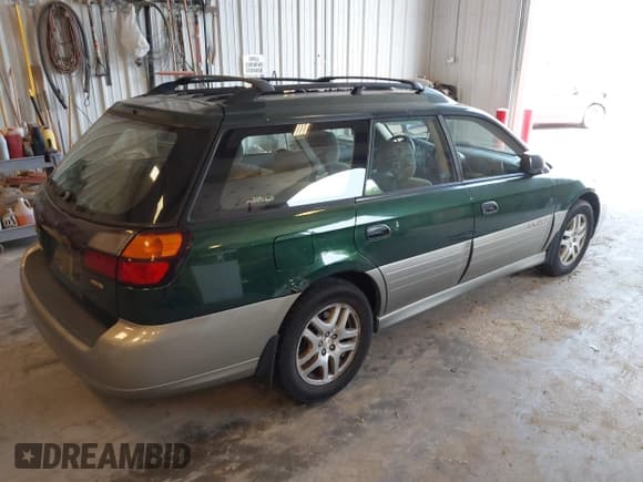 ✅ 2001 Subaru Legacy Outback • VIN: 4S3BH675017663373 • Лот: 42597489. Опубликован ранее на IAAI с пробегом 200 431 миль. Бесплатный доступ к архиву аукционных продаж из США и подробный отчёт об истории автомобиля на DreamBid. Изображение 4.