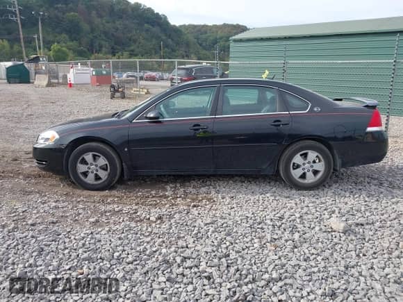 2008 Chevrolet Impala LT with VIN 2G1WT58N881292942, listed as a IAAI auction lot 43312689 with 126,504 mi miles and . Bid and sale history available at DreamBid. Image 14.