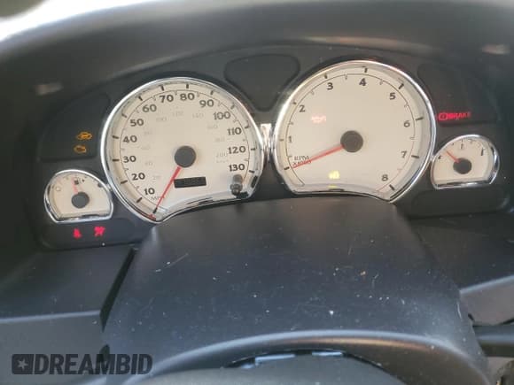 ✅ 2004 Saturn VUE V6 • VIN: 5GZCZ63434S807304 • Lot: 46278015. Wystawiony na Copart z przebiegiem 178 866 mil. Bezpłatny archiwum sprzedaży aukcyjnych z USA i szczegółowy raport historii pojazdu na DreamBid. Zdjęcie 9.