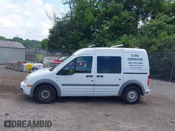 ✅ 2011 Ford Transit Connect XLT • VIN: NM0LS6BN7BT065347 • Lot: 42629046. Listed on IAAI with 161,802 mi. Free auction sales archive from the USA and detailed vehicle history report at DreamBid. Image 14.