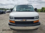 ✅ 2017 Chevrolet Express Passenger LT • VIN: 1GAZGPFG7H1334282 • Лот: 65460165. Опубликован ранее на Copart с пробегом 114 603 миль. Бесплатный доступ к архиву аукционных продаж из США и подробный отчёт об истории автомобиля на DreamBid. Изображение 5.