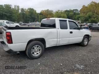2005 Chevrolet Silverado 1500 LS с VIN 2GCEC19T051241424, выставлен на аукционе Copart как лот 72234894 с пробегом 207 188 миль миль и Списание • Salvage title. История ставок и продаж доступна на DreamBid. Изображение 3.