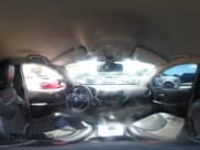 ✅ 2017 Jeep Cherokee Trailhawk • VIN: 1C4PJMBS9HW537962 • Lot: 42002460. Wystawiony na IAAI z przebiegiem 129 037 mil. Bezpłatny archiwum sprzedaży aukcyjnych z USA i szczegółowy raport historii pojazdu na DreamBid. Zdjęcie 19.