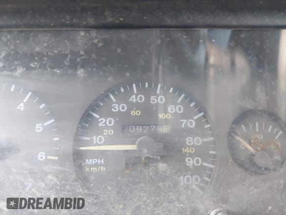 ✅ 1995 Jeep Grand Cherokee Laredo • VIN: 1J4GZ58S9SC569349 • Lot: 43305892. Listed on IAAI with 209,279 mi. Free auction sales archive from the USA and detailed vehicle history report at DreamBid. Image 14.