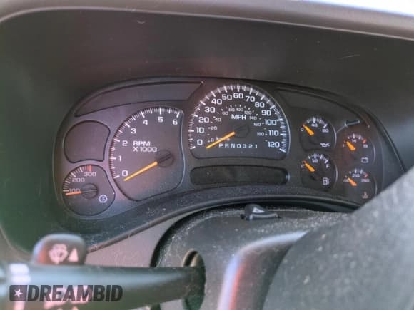 ✅ 2006 Chevrolet Silverado 2500HD LT3 • VIN: 1GCHK23U86F242032 • Lot: 75500304. Wystawiony na Copart z przebiegiem Nie podano. Bezpłatny archiwum sprzedaży aukcyjnych z USA i szczegółowy raport historii pojazdu na DreamBid. Zdjęcie 9.