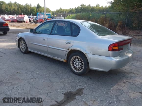 ✅ 2003 Subaru Legacy L • VIN: 4S3BE635136215327 • Лот: 43178570. Опубликован ранее на IAAI с пробегом 201 028 миль. Бесплатный доступ к архиву аукционных продаж из США и подробный отчёт об истории автомобиля на DreamBid. Изображение 3.