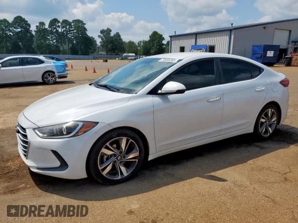 ✅ 2017 Hyundai Elantra SE • VIN: 5NPD84LFXHH087874 • Lot: 70935285. Listed on Copart with 113,007 mi. Free auction sales archive from the USA and detailed vehicle history report at DreamBid. Image 1.