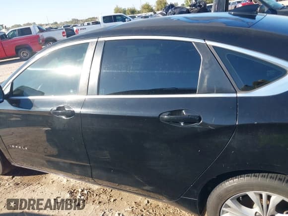 ✅ 2015 Chevrolet Impala LT • VIN: 1G1125S37FU124019 • Lot: 43567243. Listed on IAAI with 236,844 mi. Free auction sales archive from the USA and detailed vehicle history report at DreamBid. Image 14.