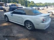 ✅ 2003 Ford Mustang Deluxe • VIN: 1FAFP44423F411336 • Лот: 42788612. Опубликован ранее на IAAI с пробегом 194 487 миль. Бесплатный доступ к архиву аукционных продаж из США и подробный отчёт об истории автомобиля на DreamBid. Изображение 3.