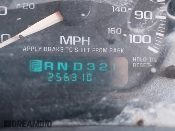 ✅ 2002 Chevrolet Suburban LT • VIN: 1GNEC16Z92J244114 • Лот: 41685351. Опубликован ранее на IAAI с пробегом 256 310 миль. Бесплатный доступ к архиву аукционных продаж из США и подробный отчёт об истории автомобиля на DreamBid. Изображение 7.