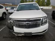 ✅ 2015 Chevrolet Suburban LS • VIN: 1GNSCHKC9FR667540 • Lot: 80908574. Wystawiony na Copart z przebiegiem 125 428 mil. Bezpłatny archiwum sprzedaży aukcyjnych z USA i szczegółowy raport historii pojazdu na DreamBid. Zdjęcie 5.