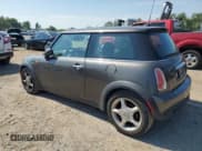 ✅ 2006 MINI Hardtop • VIN: WMWRC33596TK16599 • Lot: 87360405. Wystawiony na Copart z przebiegiem 68 986 mil. Bezpłatny archiwum sprzedaży aukcyjnych z USA i szczegółowy raport historii pojazdu na DreamBid. Zdjęcie 2.