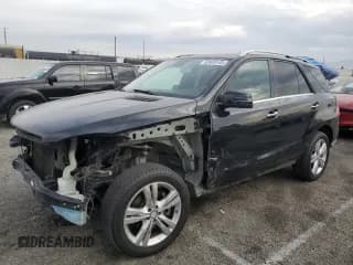 ✅ 2015 Mercedes-Benz M 350 • VIN: 4JGDA5JB8FA619231 • Lot: 92469145. Wystawiony na Copart z przebiegiem 164 547 mil. Bezpłatny archiwum sprzedaży aukcyjnych z USA i szczegółowy raport historii pojazdu na DreamBid. Zdjęcie 1.