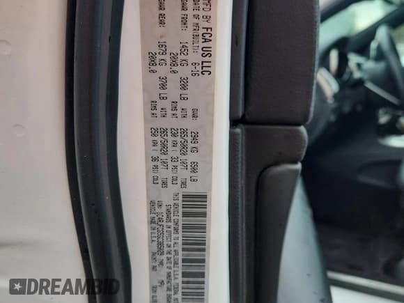 ✅ 2016 Jeep Grand Cherokee Overland • VIN: 1C4RJFCG5GC385029 • Lot: 80877655. Listed on Copart with 111,235 mi. Free auction sales archive from the USA and detailed vehicle history report at DreamBid. Image 13.