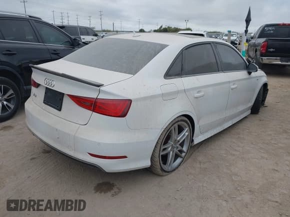 ✅ 2016 Audi A3 Premium • VIN: WAUA7GFF0G1028354 • Lot: 43697902. Listed on IAAI with 140,553 mi. Free auction sales archive from the USA and detailed vehicle history report at DreamBid. Image 4.