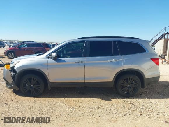 ✅ 2021 Honda Pilot Special Edition • VIN: 5FNYF6H25MB006314 • Лот: 43532318. Опубликован ранее на IAAI с пробегом 109 733 миль. Бесплатный доступ к архиву аукционных продаж из США и подробный отчёт об истории автомобиля на DreamBid. Изображение 14.