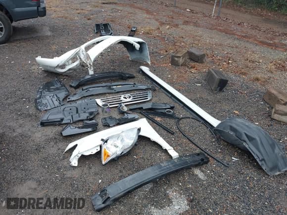 ✅ 2009 Toyota Avalon XL • VIN: 4T1BK36B99U331190 • Лот: 43383778. Опубликован ранее на IAAI с пробегом 195 539 миль. Бесплатный доступ к архиву аукционных продаж из США и подробный отчёт об истории автомобиля на DreamBid. Изображение 12.