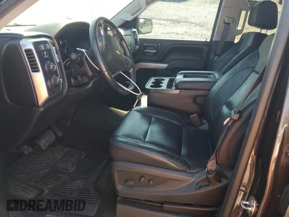 ✅ 2016 Chevrolet Silverado 1500 LT • VIN: 3GCUKREC2GG104756 • Лот: 81645615. Опубликован ранее на Copart с пробегом 76 799 миль. Бесплатный доступ к архиву аукционных продаж из США и подробный отчёт об истории автомобиля на DreamBid. Изображение 7.