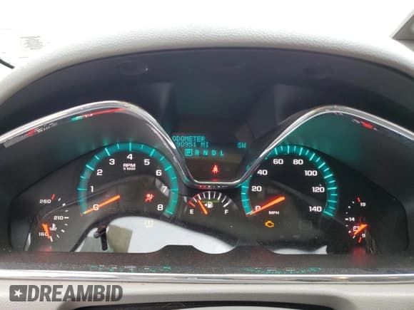 ✅ 2017 Chevrolet Traverse LS • VIN: 1GNKVFED6HJ263549 • Lot: 89464705. Wystawiony na Copart z przebiegiem 90 951 mil. Bezpłatny archiwum sprzedaży aukcyjnych z USA i szczegółowy raport historii pojazdu na DreamBid. Zdjęcie 9.