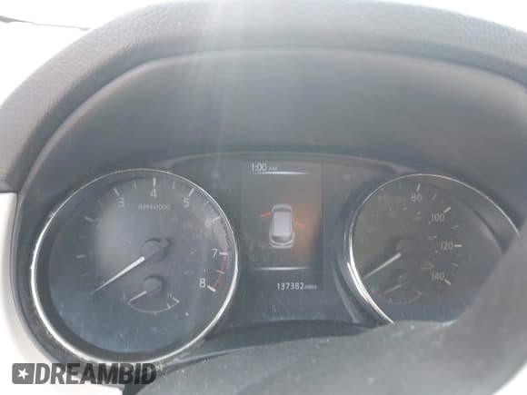 ✅ 2017 Nissan Rogue SL • VIN: JN1BJ1CR8HW101398 • Lot: 42551468. Listed on IAAI with 137,382 mi. Free auction sales archive from the USA and detailed vehicle history report at DreamBid. Image 7.