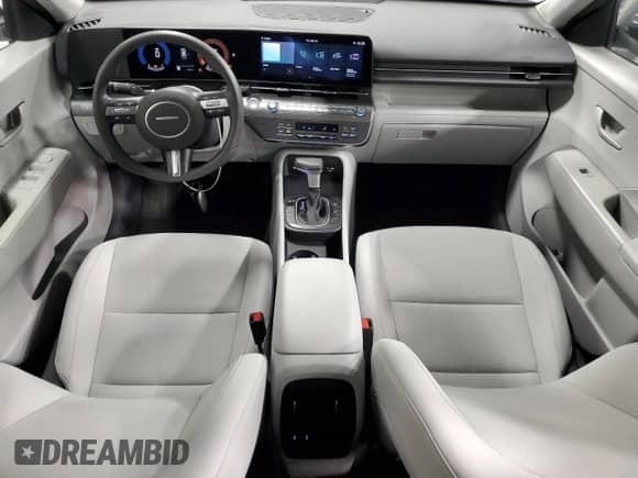 2024 Hyundai Kona SEL with VIN KM8HBCAB4RU118990, listed as a Copart auction lot 45368535 with 14,221 mi miles and Clean title. Bid and sale history available at DreamBid. Image 8.