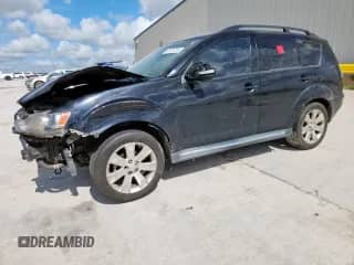 2011 Mitsubishi Outlander SE with VIN JA4AS3AW5BU022262, listed as a Copart auction lot 61434285 with 206,602 mi miles and Salvage title. Bid and sale history available at DreamBid. Image 1.