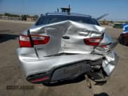 ✅ 2012 Kia Rio LX • VIN: KNADM4A35C6054317 • Lot: 81126605. Wystawiony na Copart z przebiegiem 128 086 mil. Bezpłatny archiwum sprzedaży aukcyjnych z USA i szczegółowy raport historii pojazdu na DreamBid. Zdjęcie 6.