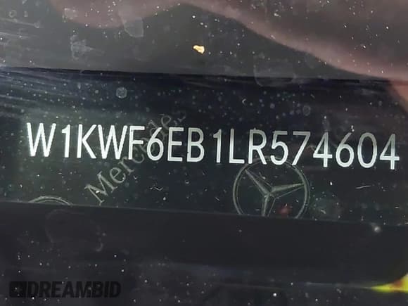 ✅ 2020 Mercedes-Benz C 43 AMG • VIN: W1KWF6EB1LR574604 • Lot: 42458611. Wystawiony na IAAI z przebiegiem 80 181 mil. Bezpłatny archiwum sprzedaży aukcyjnych z USA i szczegółowy raport historii pojazdu na DreamBid. Zdjęcie 17.