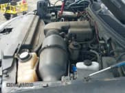 ✅ 2002 Ford Expedition XLT • VIN: 1FMRU15WX2LA97901 • Lot: 43038683. Wystawiony na IAAI z przebiegiem 201 289 mil. Bezpłatny archiwum sprzedaży aukcyjnych z USA i szczegółowy raport historii pojazdu na DreamBid. Zdjęcie 19.