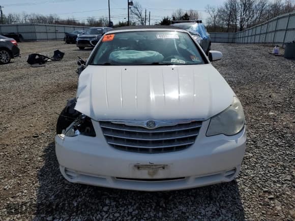 ✅ 2009 Chrysler Sebring Touring • VIN: 1C3LC55D19N520807 • Lot: 50490445. Wystawiony na Copart z przebiegiem Nie podano. Bezpłatny archiwum sprzedaży aukcyjnych z USA i szczegółowy raport historii pojazdu na DreamBid. Zdjęcie 5.