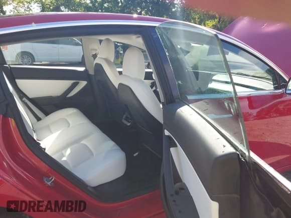 ✅ 2020 Tesla Model 3 Standard Range Plus • VIN: 5YJ3E1EA8LF797688 • Лот: 42256478. Опубликован ранее на IAAI с пробегом 31 294 миль. Бесплатный доступ к архиву аукционных продаж из США и подробный отчёт об истории автомобиля на DreamBid. Изображение 8.