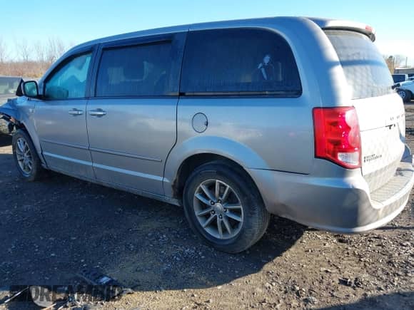 2014 Dodge Grand Caravan SE с VIN 2C4RDGBG4ER257688, выставлен на аукционе IAAI как лот 43535046 с пробегом 172 753 миль миль и . История ставок и продаж доступна на DreamBid. Изображение 3.