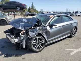 ✅ 2018 Audi A3 Premium Plus • VIN: WAUGUGFF0J1092324 • Lot: 58254535. Wystawiony na Copart z przebiegiem 52 135 mil. Bezpłatny archiwum sprzedaży aukcyjnych z USA i szczegółowy raport historii pojazdu na DreamBid. Zdjęcie 1.