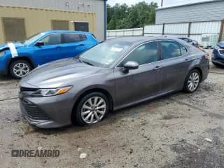 ✅ 2019 Toyota Camry LE • VIN: 4T1B11HK9KU804371 • Лот: 65196835. Опубликован ранее на Copart с пробегом 174 374 миль. Бесплатный доступ к архиву аукционных продаж из США и подробный отчёт об истории автомобиля на DreamBid. Изображение 1.