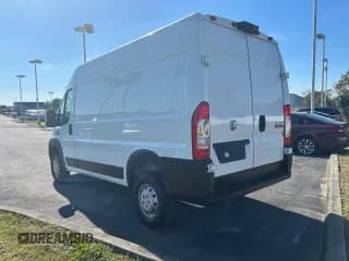 ✅ 2019 Ram ProMaster Cargo • VIN: 3C6TRVCG5KE521564 • Lot: 93778345. Wystawiony na Copart z przebiegiem 87 814 mil. Bezpłatny archiwum sprzedaży aukcyjnych z USA i szczegółowy raport historii pojazdu na DreamBid. Zdjęcie 3.